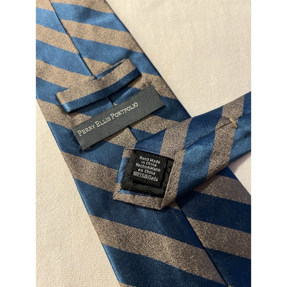 Perry Ellis Portfolio	Teal Stone Texture Stripes Twill	100% Silk	Tie Necktie